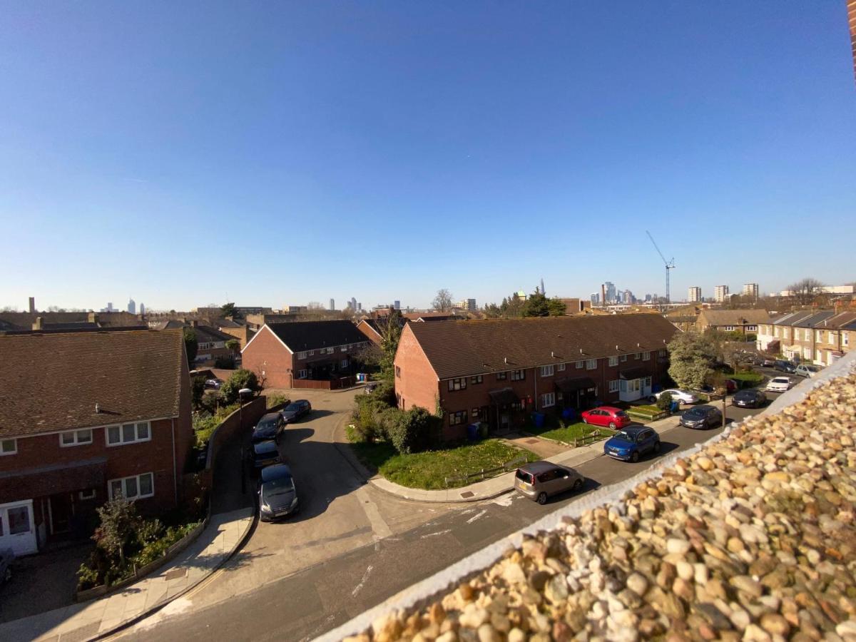 Bright, Spacious, Modern Interior Decor 2 Bedrooms Apartment With Amazing Views London Bagian luar foto